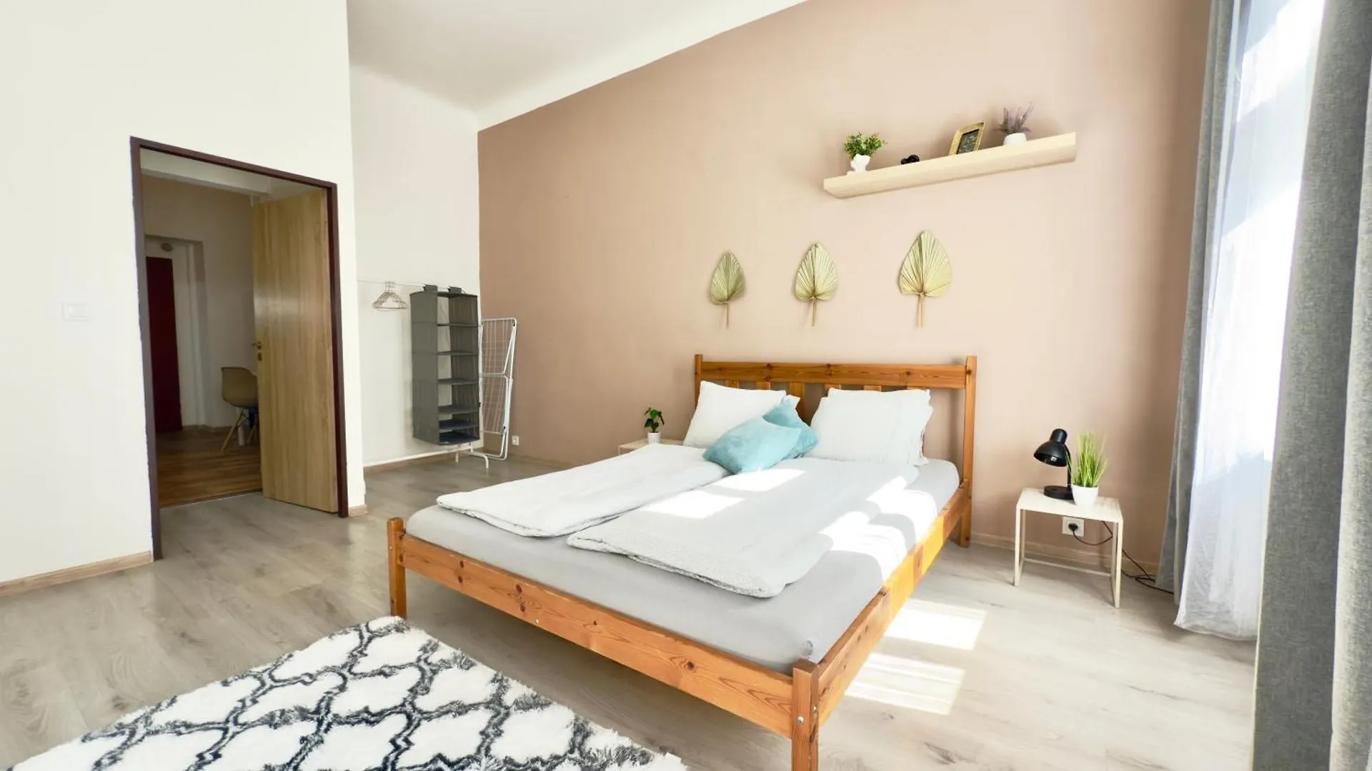 Plavecka Holiday Apartments Prague