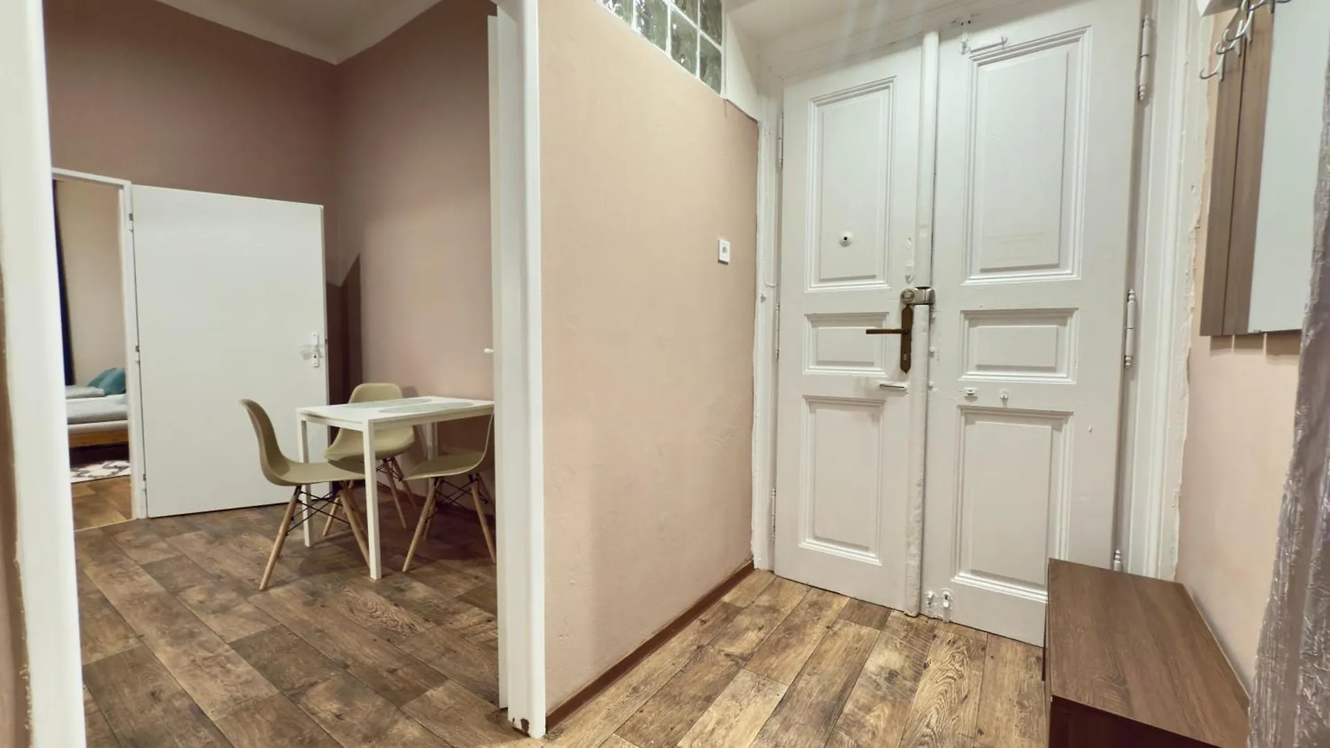 Plavecka Holiday Apartments Prague