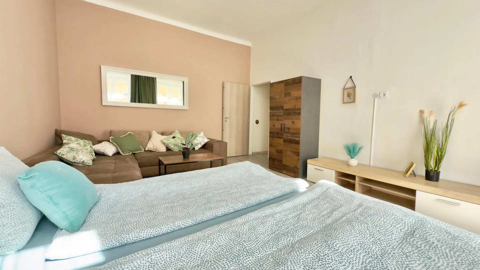 Plavecka Holiday Apartments Prague