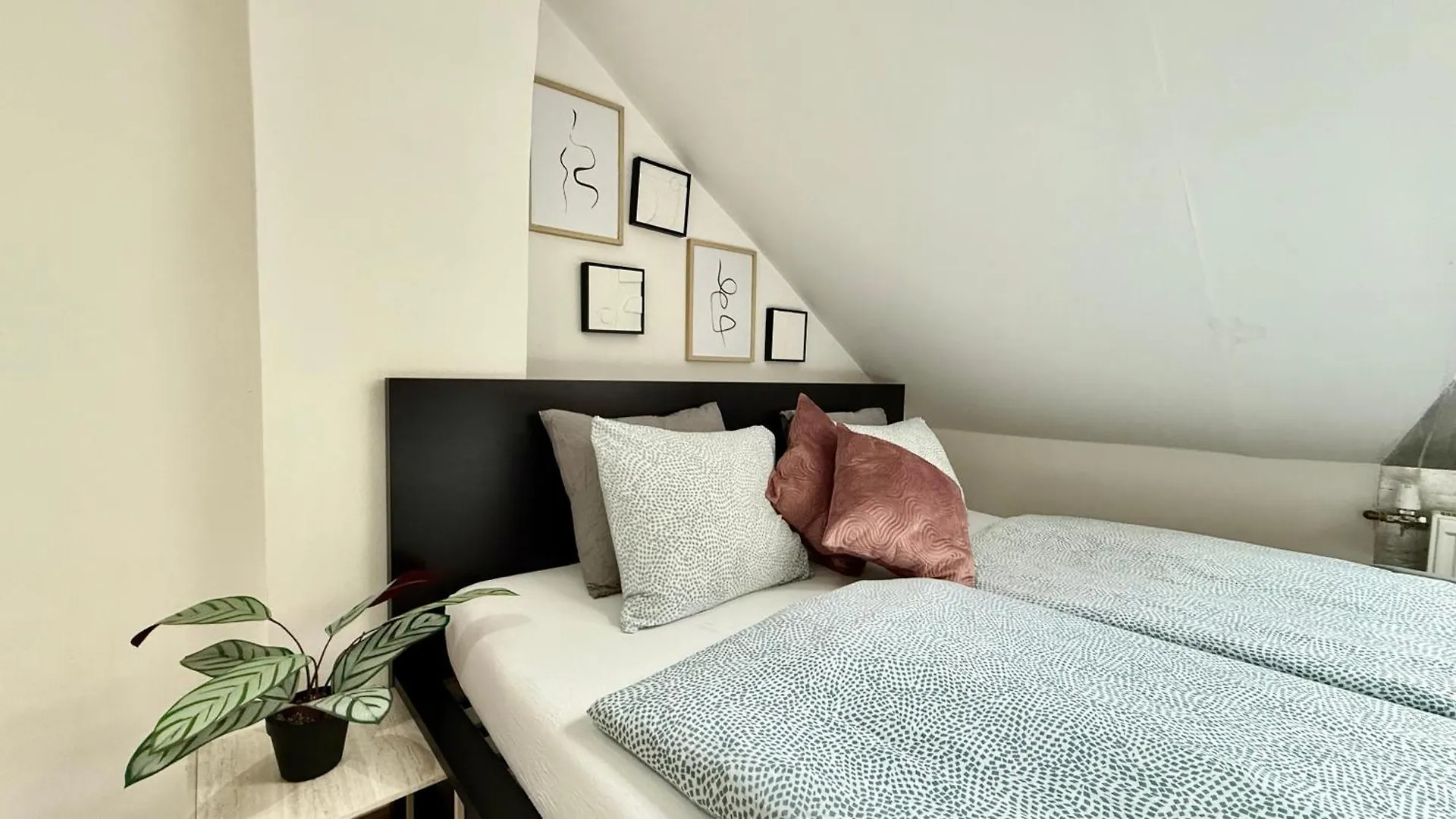 Plavecka Holiday Apartments Prague