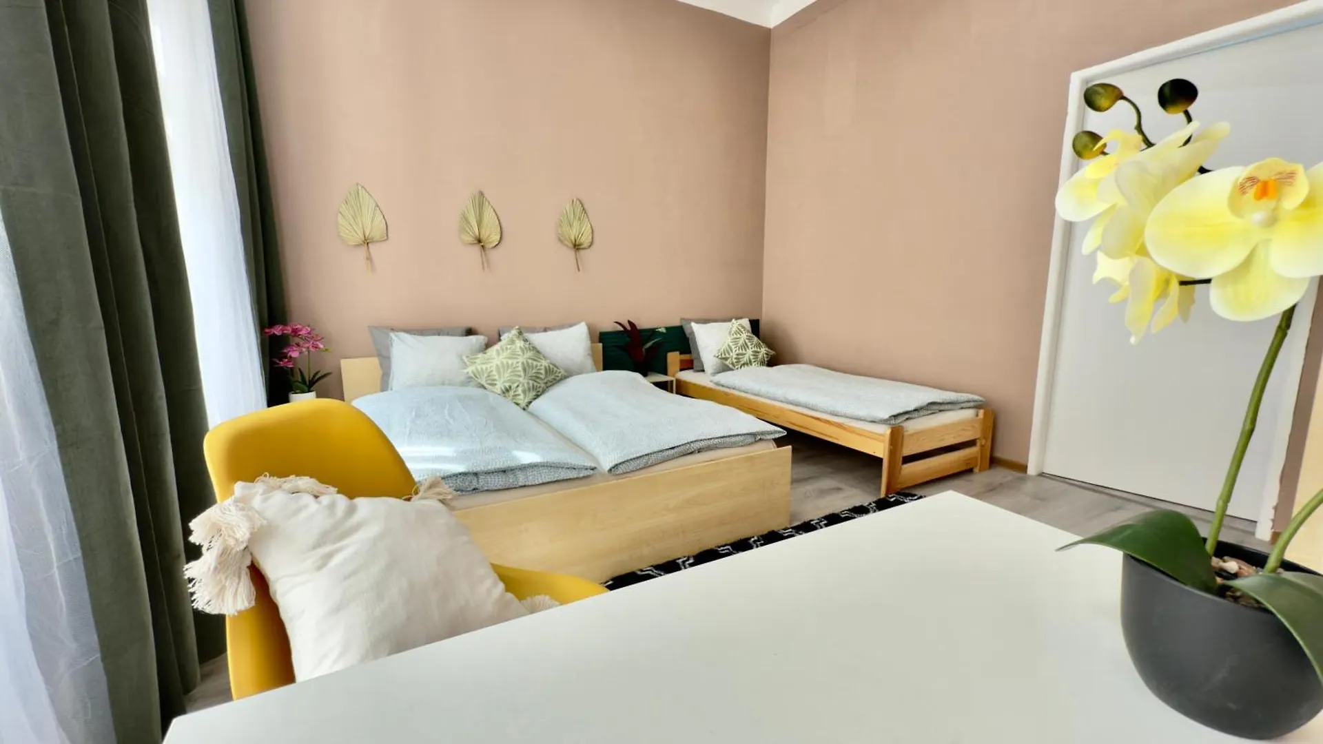 Plavecka Holiday Apartments Prague